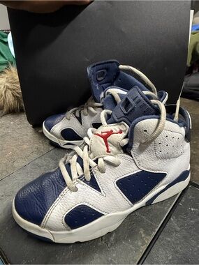 Jordan 6 Retro